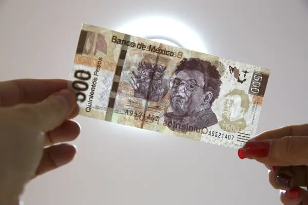 La moneda local escaló a los MXN$17,4004 por dólar en la mañana del 6 de junio.
