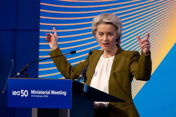 Ursula von der Leyen, presidenta de la Comisión Europea, durante la reunión ministerial y del 50 aniversario de la Agencia Internacional de la Energía (AIE) en París, Francia, el martes 13 de febrero de 2024.