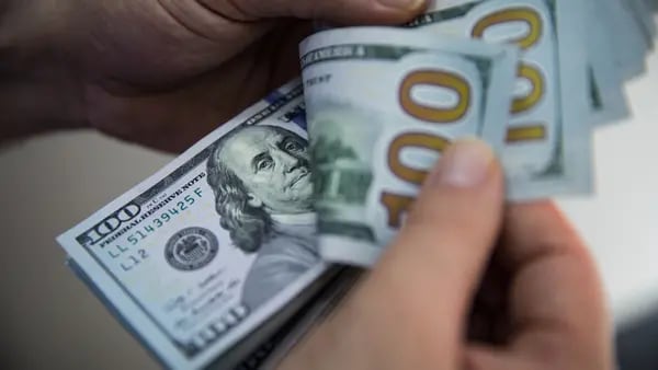 Dólar en Colombia: el peso es la moneda más fuerte de Latinoamérica en 2023dfd