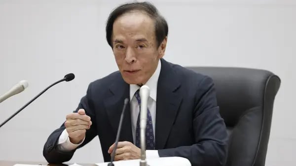 Por qué el sorpresivo cambio de política del Banco de Japón alteró a los mercadosdfd