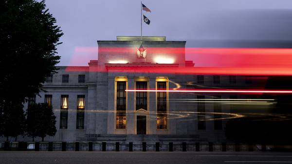 Habrá “recesión un poco más severa” en EE.UU. antes de lo esperado: Deutsche Bank dfd