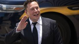 Elon Musk llegó a conferencia de ejecutivos de VW como “invitado sorpresa”