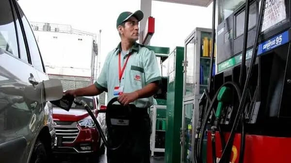 Por segunda vez, Perú aplaza venta de gasolina regular y premium hasta el 2023dfd