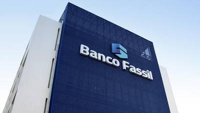 Banco Fassil niega estar quebrado y busca apaciguar nerviosismo financiero en Boliviadfd