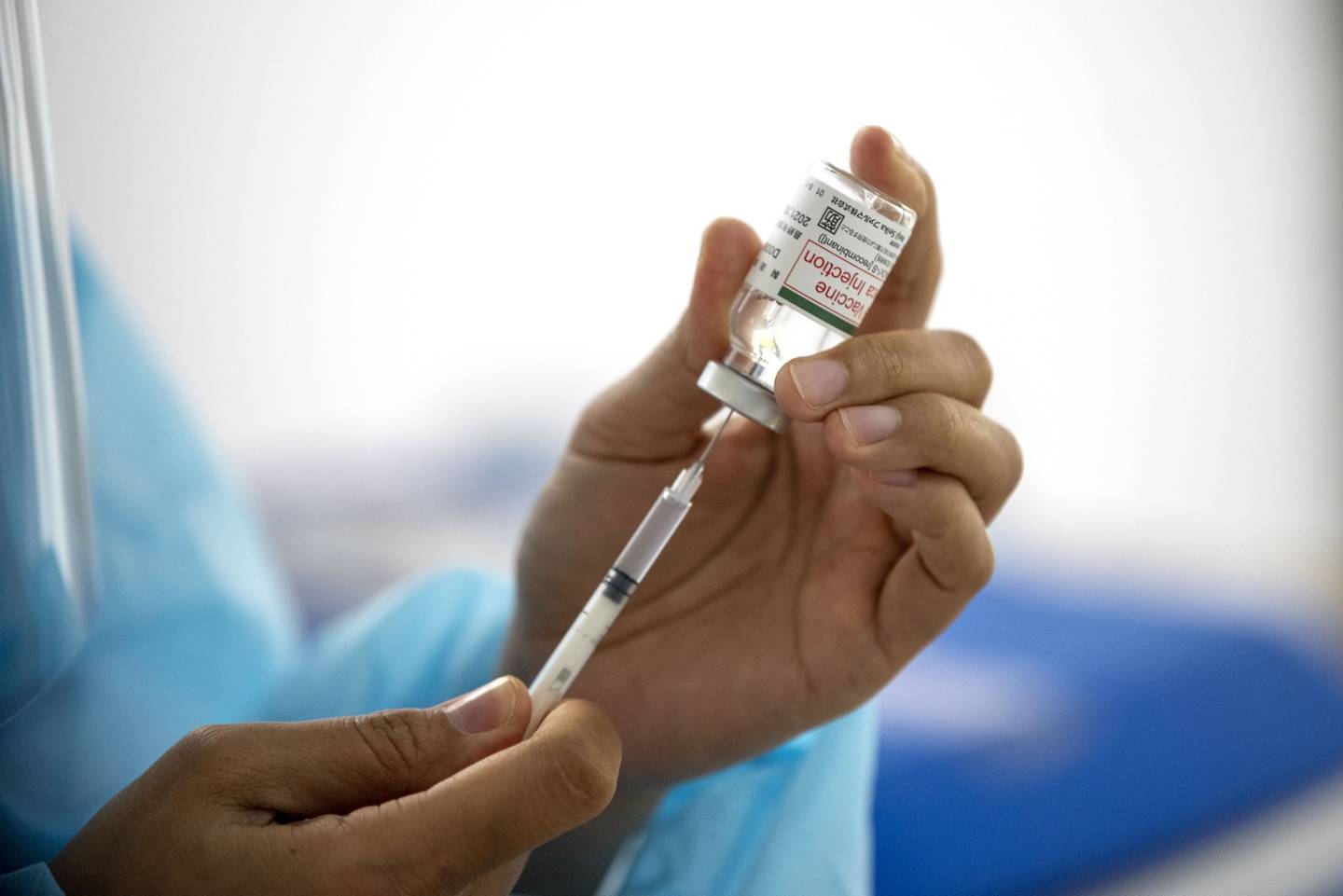 El Ministerio de Salud autorizó la tercera dosis contra el coronavirus en Colombia, pero no aplicará para todos los casos por ahora.