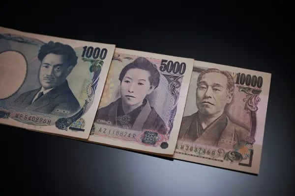 Maior relaxamento do controle do BOJ sobre os bônus decepciona os otimistas do iene