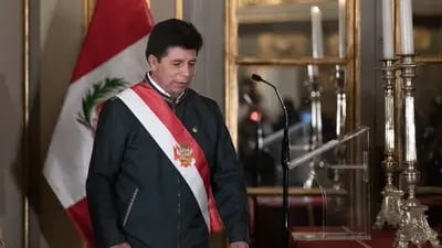 En un mensaje en cadena nacional, el ahora expresidente peruano intentó disolver el Congreso para concretar un autogolpe de Estado.