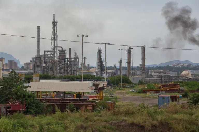 The Puerto La Cruz refinery in Venezuela.dfd