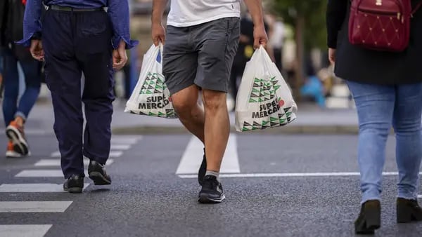 Prohibiciones de bolsas plásticas han fracasado en todos los sentidos, excepto en unodfd