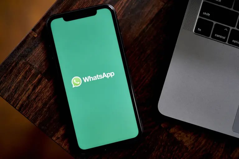 WhatsApp es compatible con los teléfonos con Android OS 4.1 y versiones posteriores; teléfonos con iOS 12 y versiones posteriores.dfd