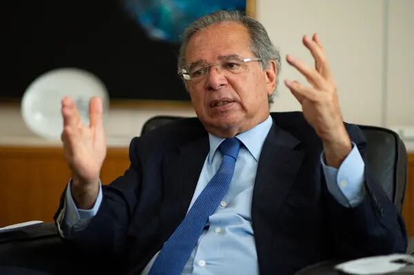 El Ministro de Economía, Paulo Guedes, en una entrevista con Bloomberg Línea en Brasilia, habló de economía y política.