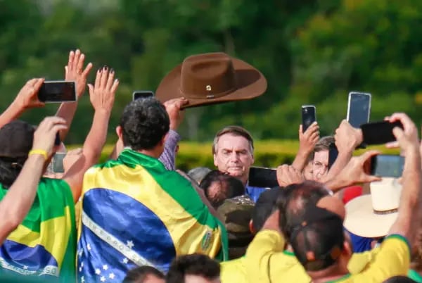 Jair Bolsonaro tem mantido silêncio em público a respeito dos seus planos
