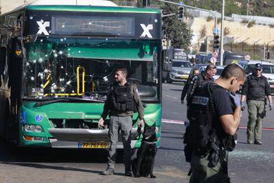 Dos explosiones en Jerusalén matan a una persona en medio de aumento de violenciadfd