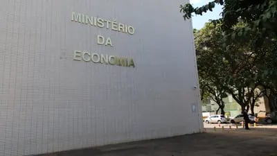 Ministério da Economia na Esplanada dos Ministérios em Brasília: debate sobre reforma tributária faz parte da campanha