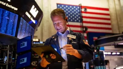 Wall Street recua e mercado de títulos busca estabilidade