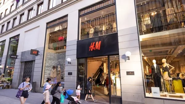 Novo CEO da H&M quer acelerar o fast fashion com coleções nas lojas em menos tempodfd