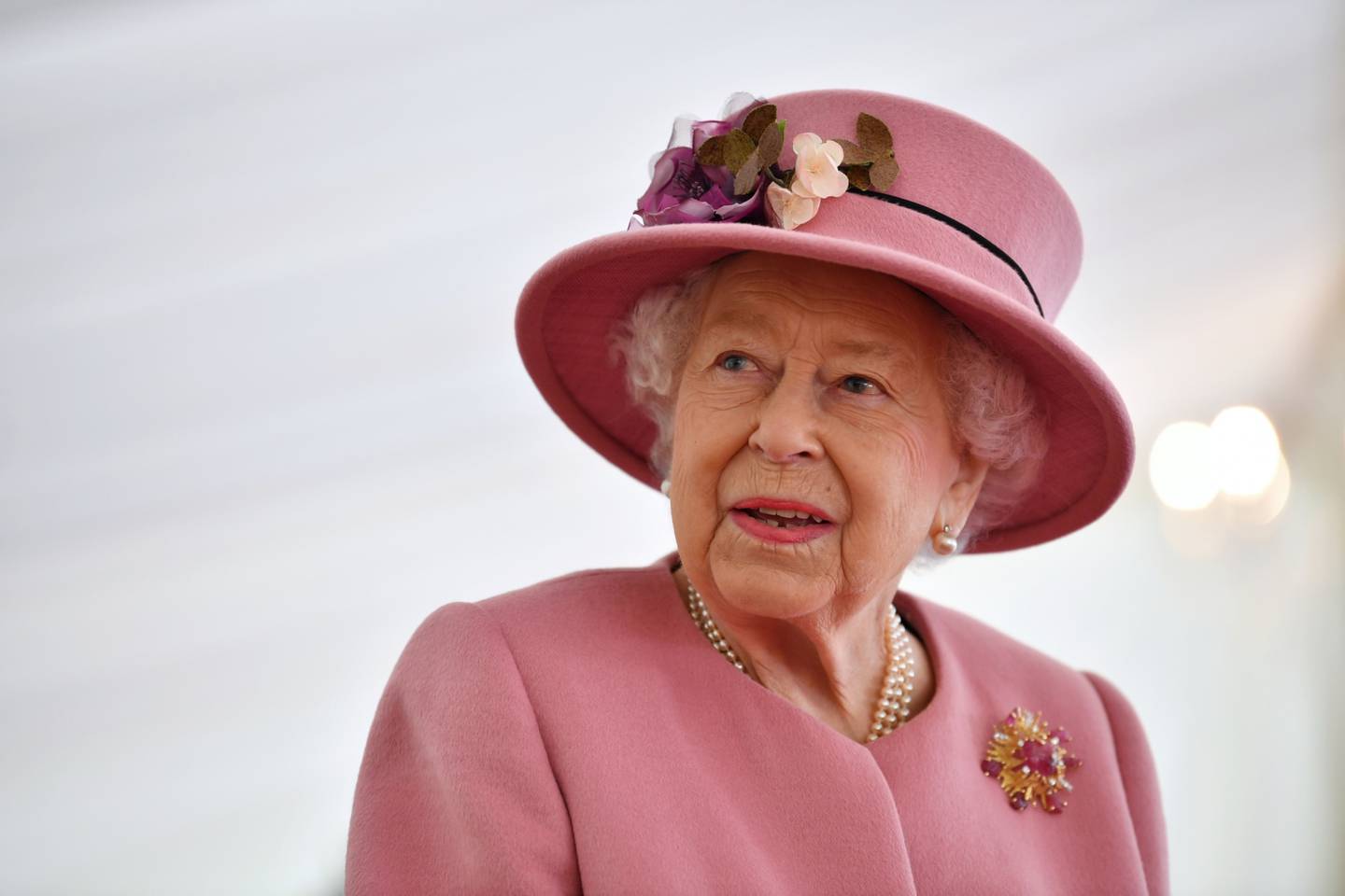 Monarca completa 70 anos de reinado em 2022 e país fará uma série de comemorações no próximo mês