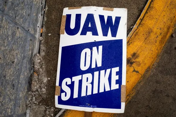 Cartel "UAW en huelga".
