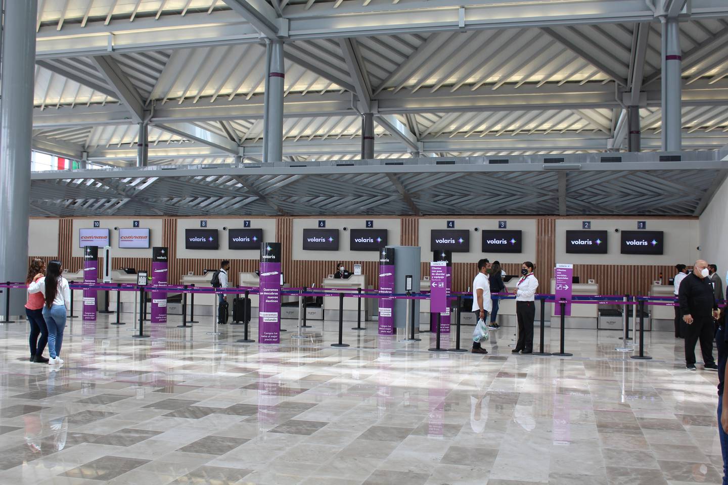 Los viajeros tendrán opciones para elegir entre al menos dos aerolíneas en ocho rutas. Las tres empresas competirán en la oferta de rutas hacia Acapulco, Guadalajara y Oaxaca.