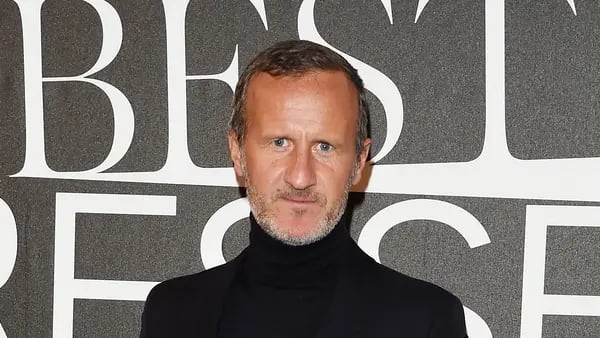 Gucci contrata executivo da rival Louis Vuitton para revisar estratégia de marcadfd