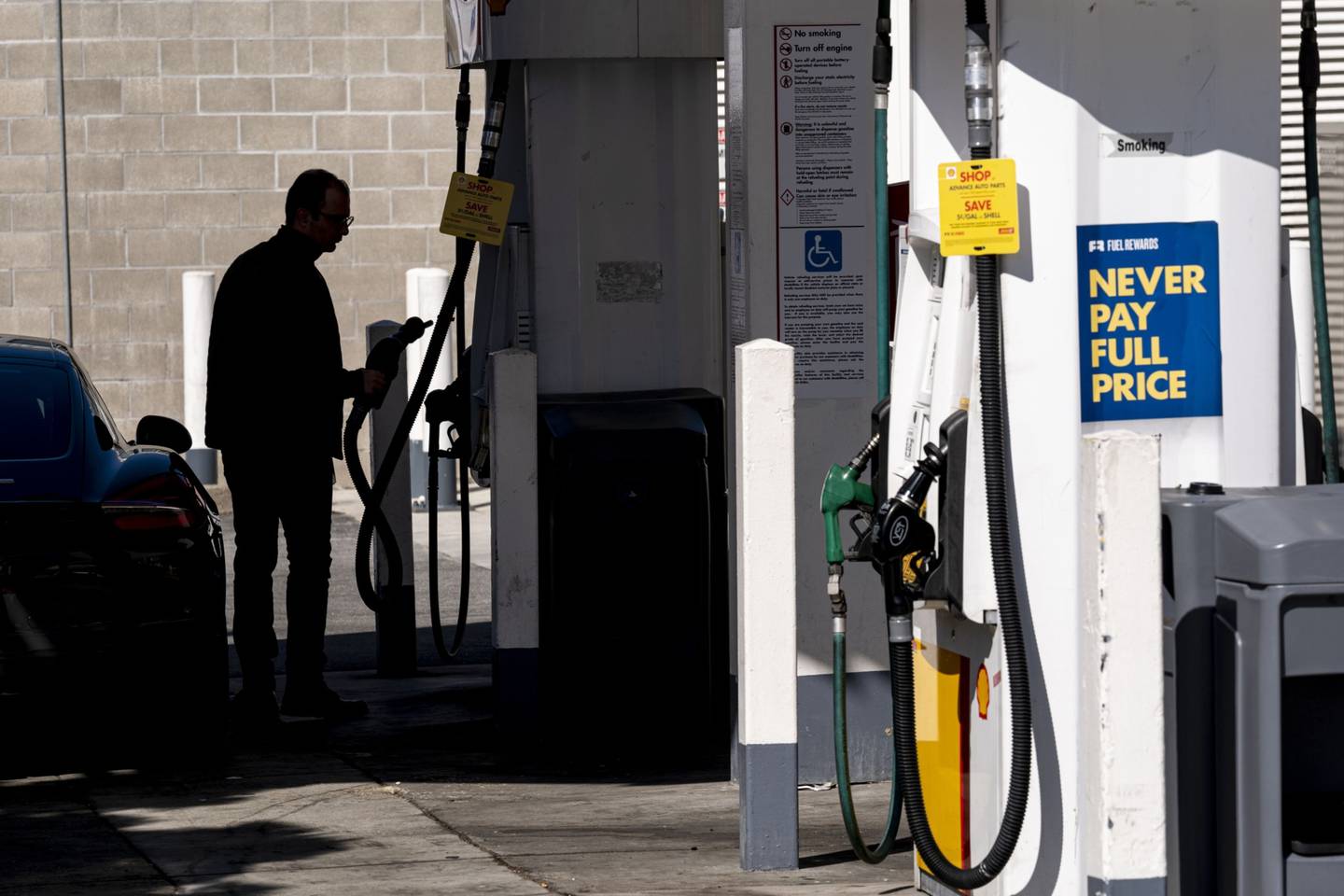 El aumento del coste del combustible podría añadir entre 1,3 y 1,5 puntos porcentuales a las cifras de inflación de todo el año, según Inflation Insights LLC.