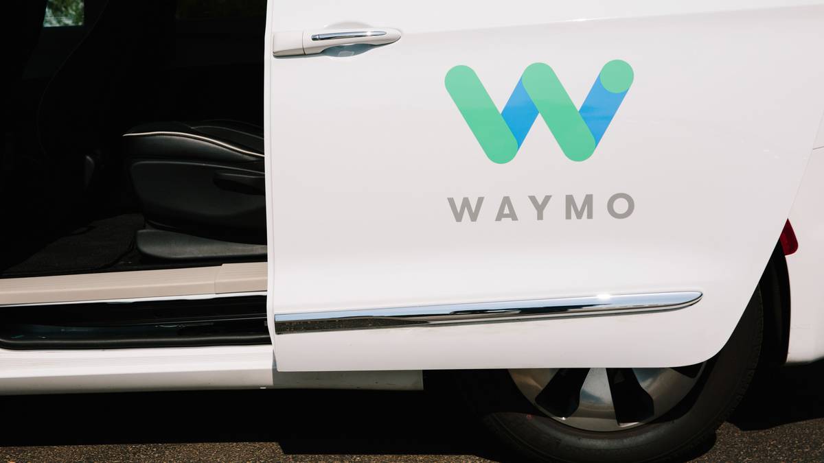 Cruise y Waymo obtienen permisos para servicios de manejo autónomo en California