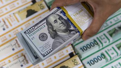 Dollar Strength Erases Record $43 Billion of North American Companies’ Profitsdfd