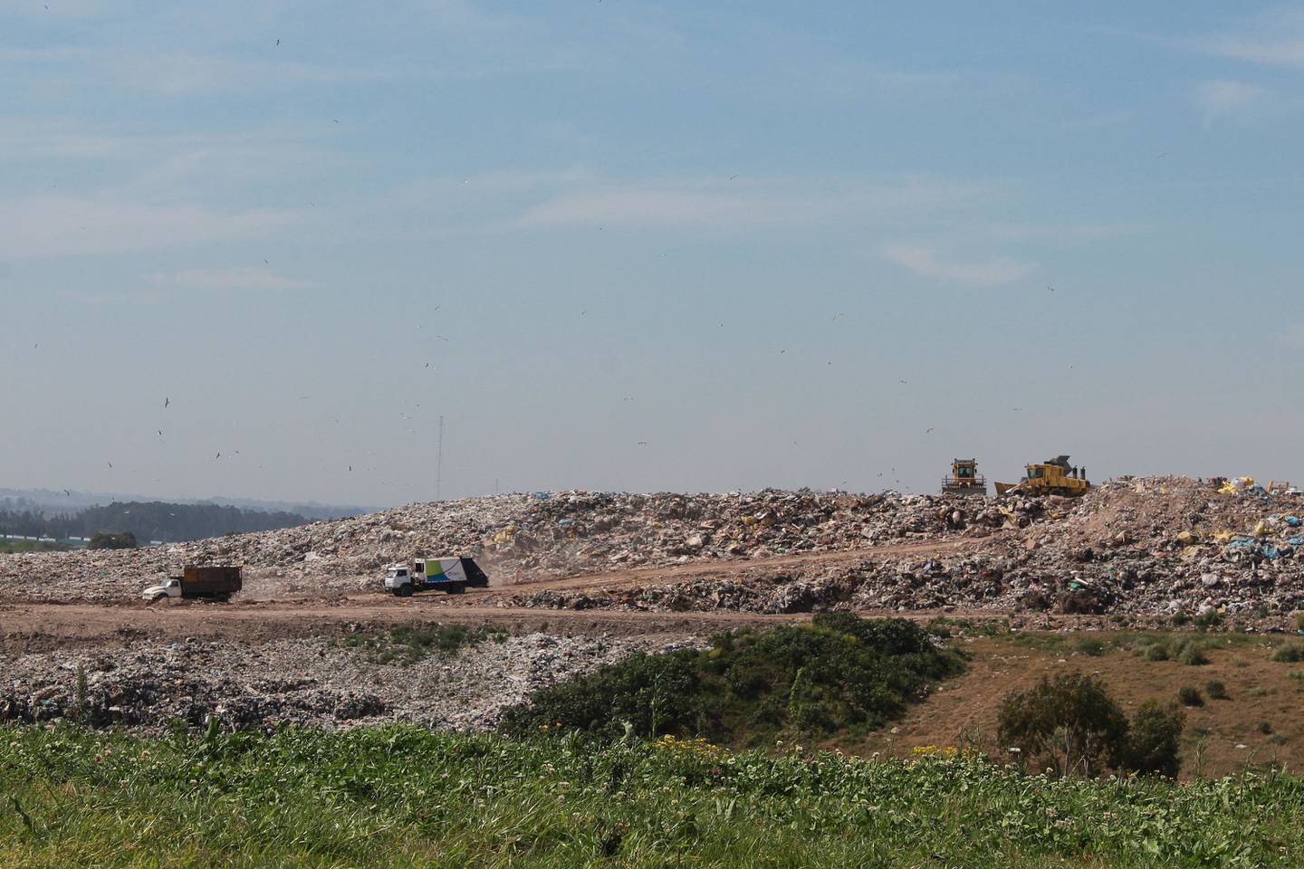 La usina de disposición final de residuos de Montevideo, sobre el camino Felipe Cardozo