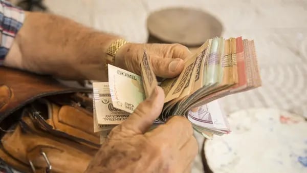 Banco Central de Paraguay reduce tasa de interés clave a 6% anualdfd