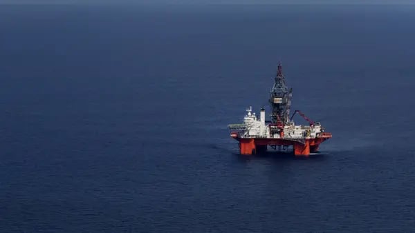 México arrastra más de 10 años sin producir petróleo en aguas profundasdfd
