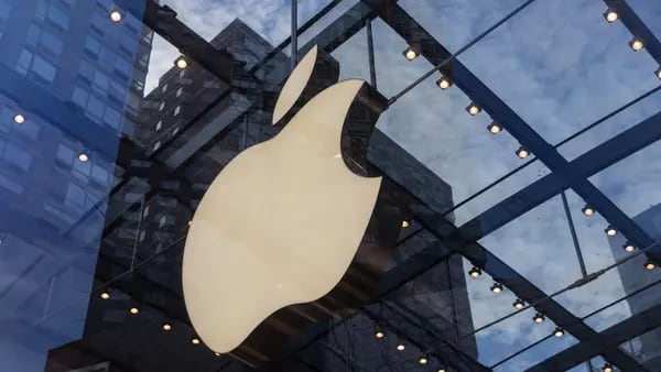 Inversores de Apple buscan señales de que lo peor ha pasado después de la caída trimestraldfd