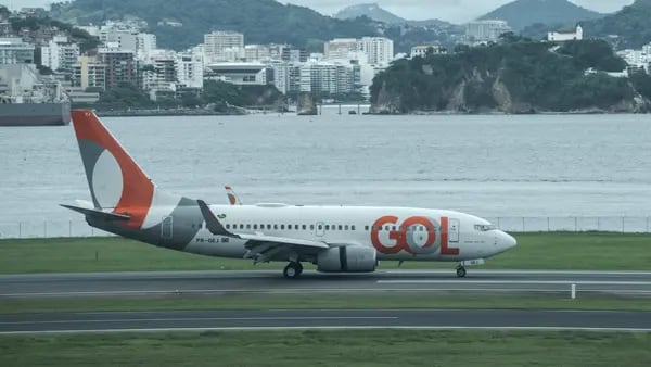 Governo quer reduzir tarifas para os brasileiros com resgate a companhias aéreasdfd