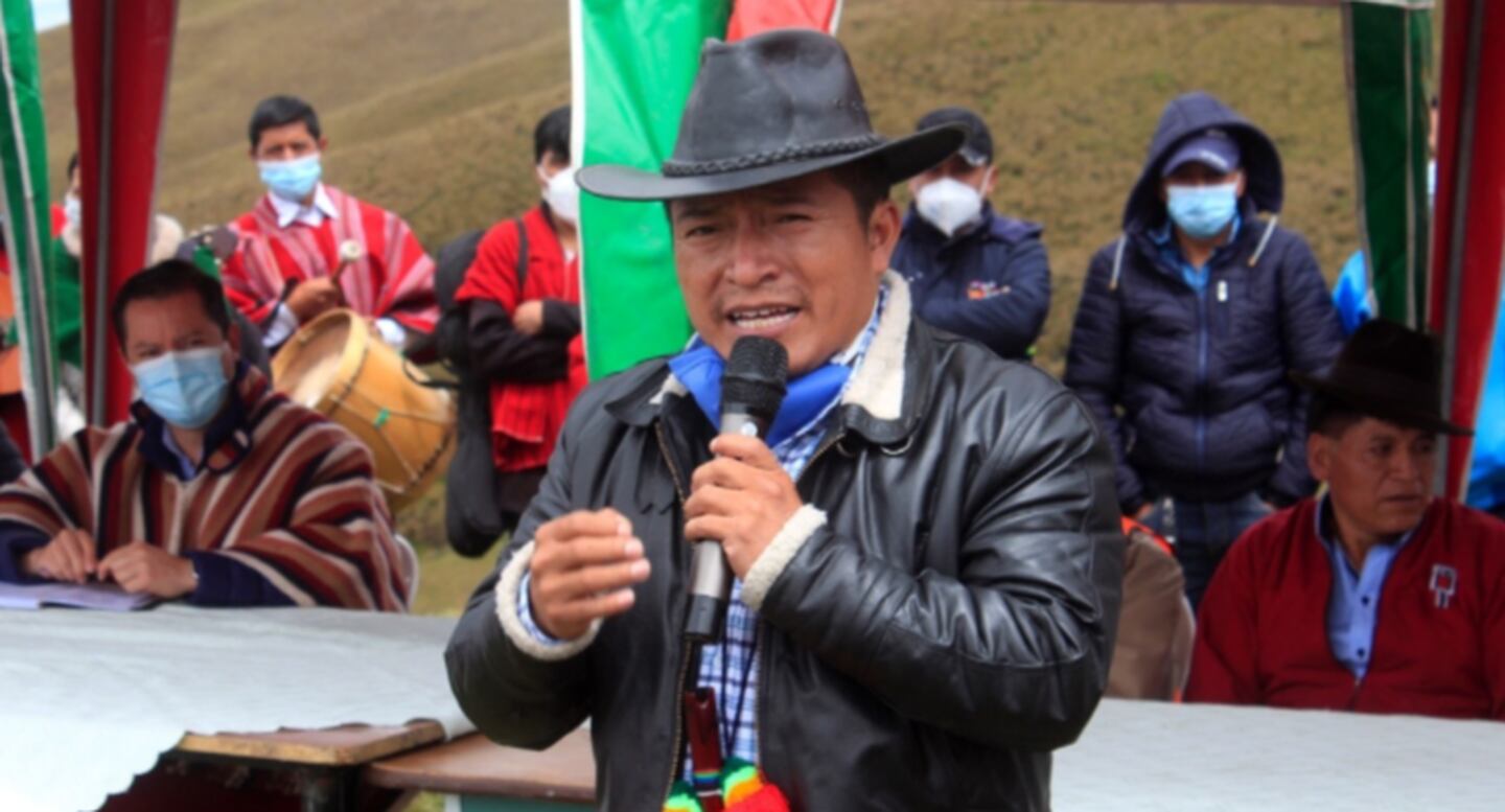 El cantante ejercía como alcalde de Guamote desde 2019.