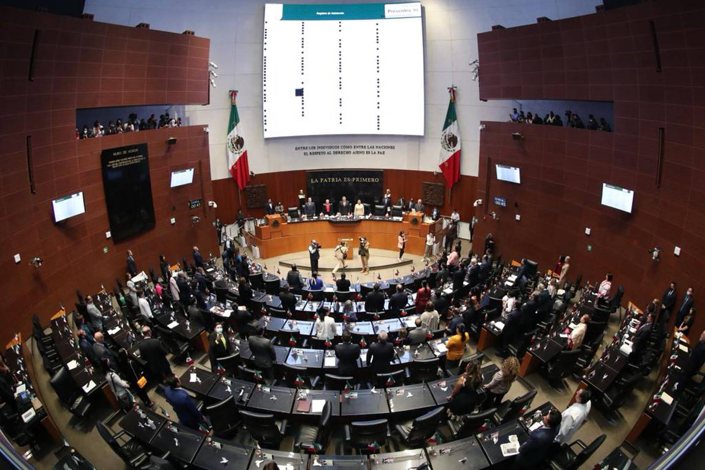 Representantes del Senado mexicano durante una sesión del pleno en su sede de la Ciudad de México (Foto: Senado).