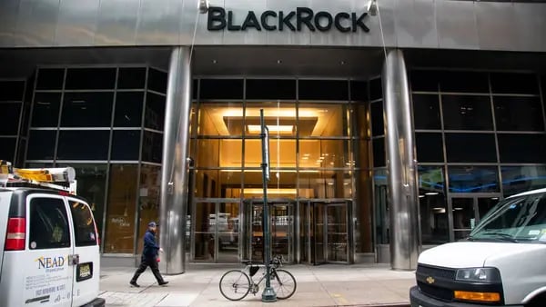 BlackRock alista 22 nuevos productos para listar en el mercado de Colombia en 2024dfd