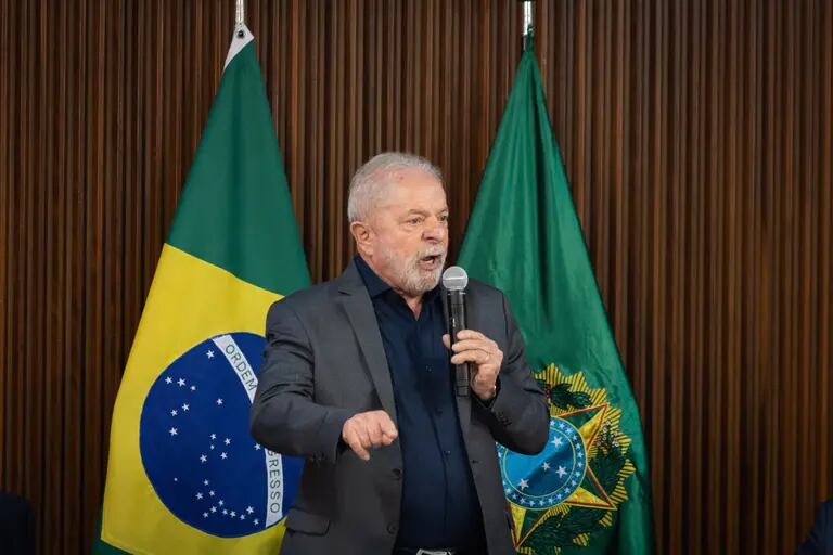 Luiz Inacio Lula da Silva, Brazil's president, speaks during a meeting with governors in Brasilia, Brazil, on Monday, Jan. 9, 2023. Brazil's capital was recovering early Monday from an insurrection by thousands of supporters of ex-President Jair Bolsonaro who stormed the country's top government institutions, leaving a trail of destruction and testing the leadership of Luiz Inacio Lula da Silva just a week after he took office.dfd