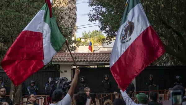 Daybreak: Crisis diplomática entre Ecuador y Méxicodfd