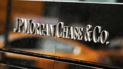 JPMorgan detiene recompra de acciones; resultados se ubican debajo de estimacionesdfd