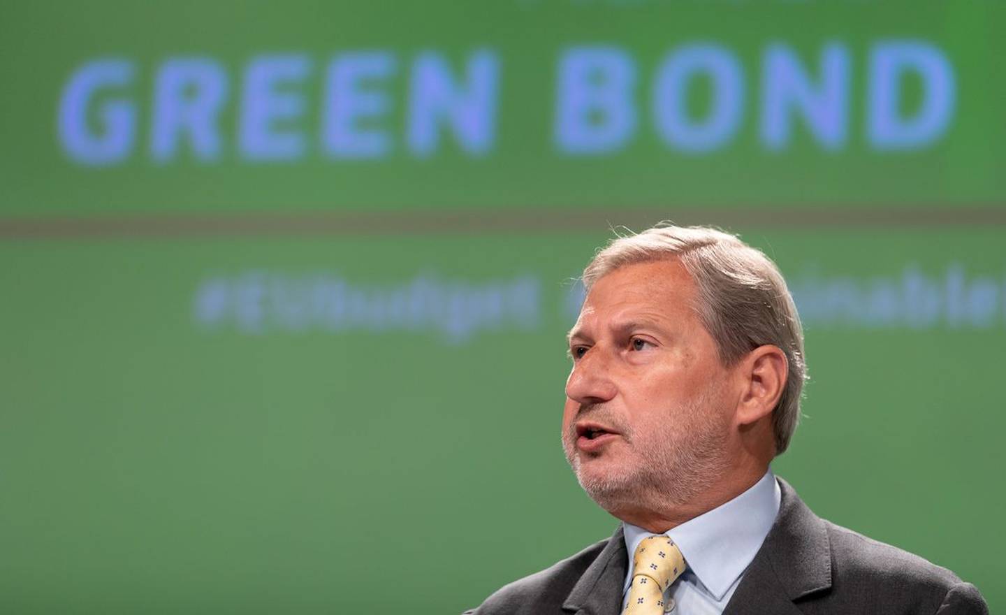 He talks to media about an independently evaluated Green Bond framework, thus taking a step forward towards the issuance of up to 250 billion green bonds, or 30% of NextGeneration EU's total issuance.
