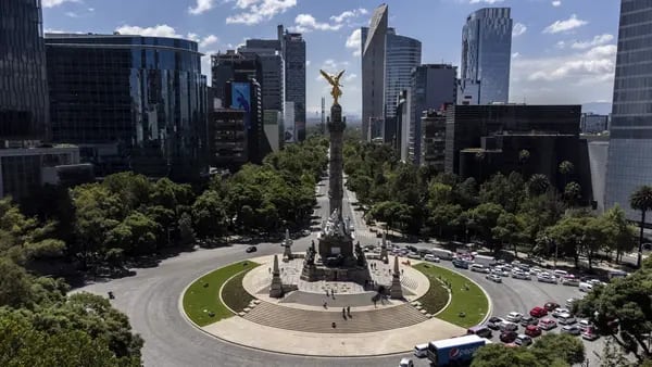 Mexico’s Economy Grows More than Expected Driven by Services and Exports.