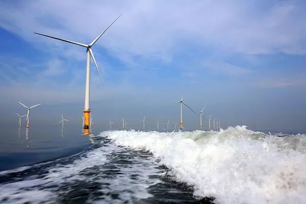 Colombia se alista para hacer su primer proyecto de energía eólica en el mar.