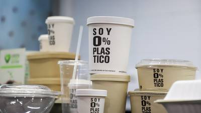 No más plásticos de un solo uso, la ley que rige en Chile desde el fin de semanadfd