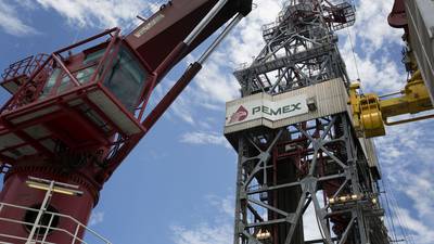 Pemex PMI enfrenta salida del jefe comercial de crudo en momento clavedfd