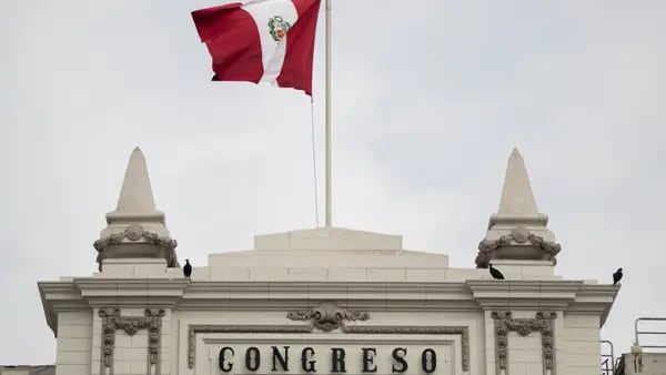 Perú da un paso inesperado que podría limitar el revuelo de la destitucióndfd