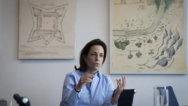 Adriana Cisneros, heredera de imperio venezolano cambia telenovelas por satélitesdfd