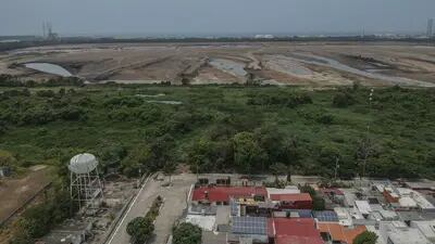 La Refinería Dos Bocas se construye en la localidad de Paraíso, Tabasco. Aspecto de la obra de mayo 2019.