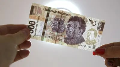 En lo que va del mes, la divisa mexicana presenta una apreciación de 2,13% frente al billete verde.