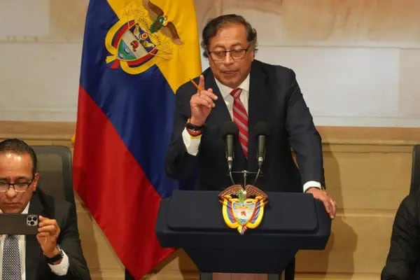 Petro gana en su intento de reformar el sistema de salud colombiano