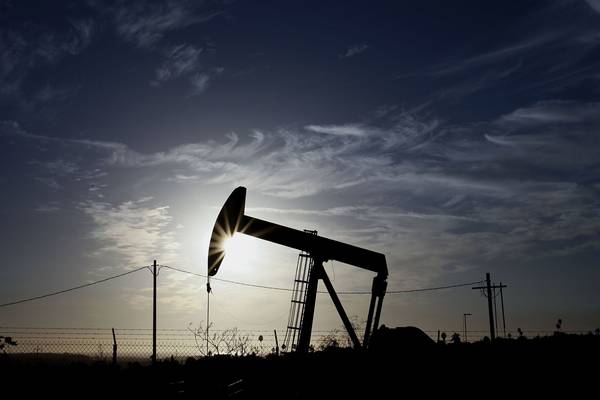 JPMorgan ve barril de petróleo a US$380 en peor escenario de cortes rusosdfd
