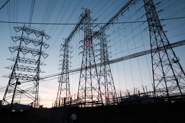 Cenace ha señalado el crecimiento “inadecuado” de la capacidad instalada de generación eléctrica en México a partir de la reforma energética del expresidente Enrique Peña Nieto en 2013